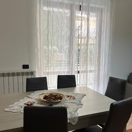 Sweet Home La Ville Caserta Bagian luar foto