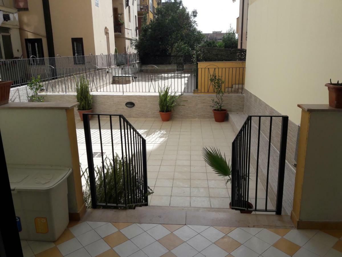 Sweet Home La Ville Caserta Bagian luar foto